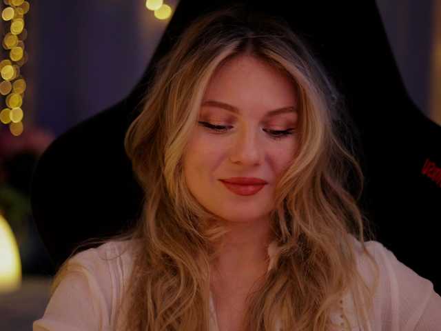 DianaMurr's BongaCams show and profile