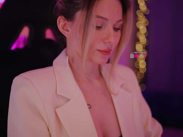 DianaMurr —  No nude, No sex inst    _._diam