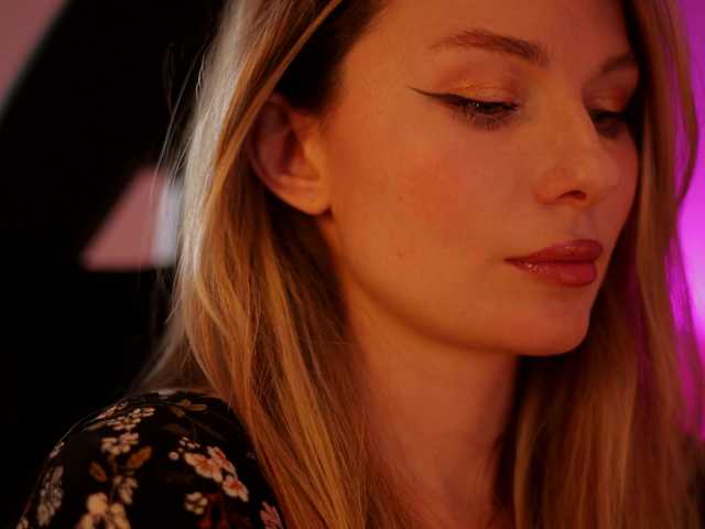 DianaMurr's BongaCams show and profile