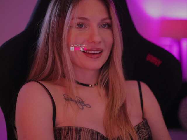 DianaMurr's BongaCams show and profile