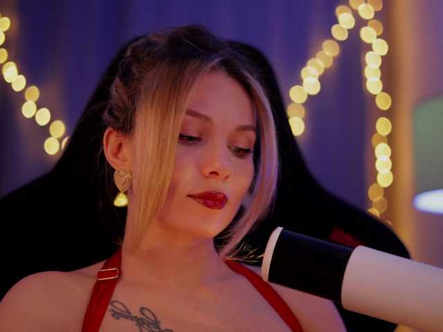 DianaMurr's BongaCams show and profile