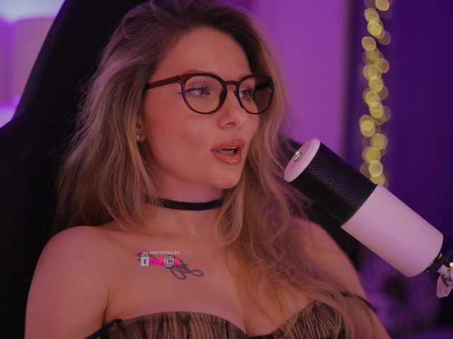 DianaMurr —  No nude, No sex inst: damn.diam