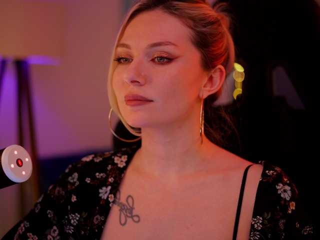 DianaMurr's BongaCams show and profile