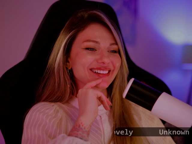 DianaMurr's BongaCams show and profile