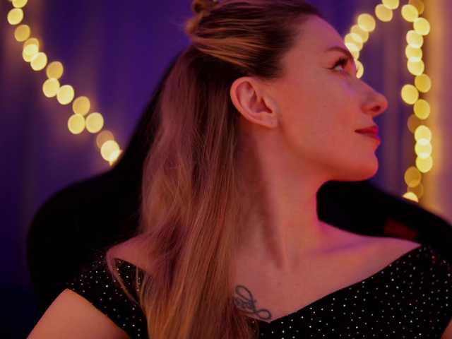 DianaMurr's BongaCams show and profile