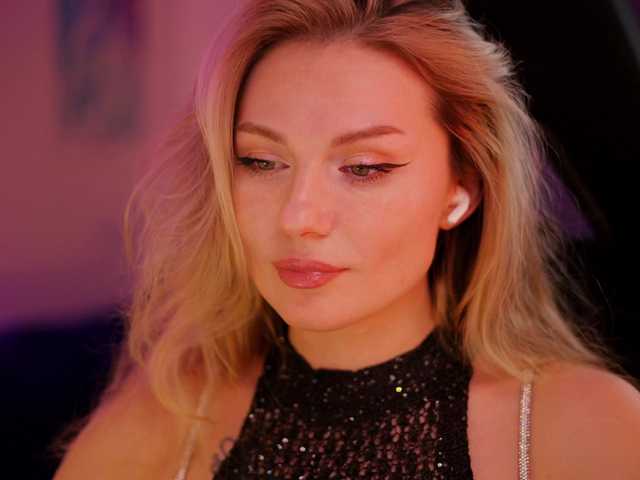 DianaMurr's BongaCams show and profile