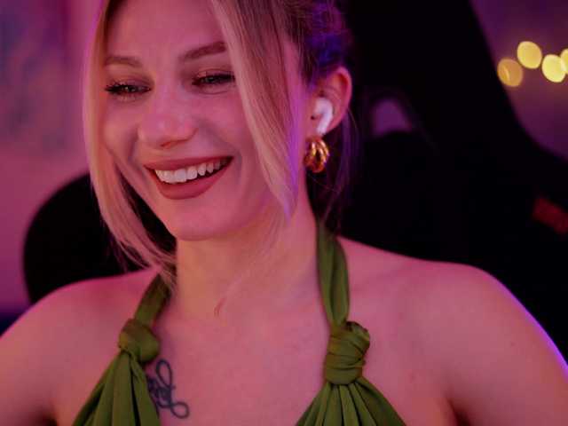 DianaMurr's BongaCams show and profile