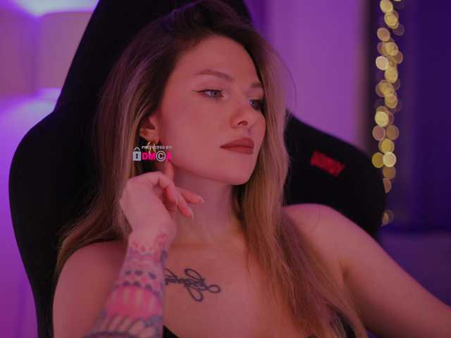 DianaMurr's BongaCams show and profile