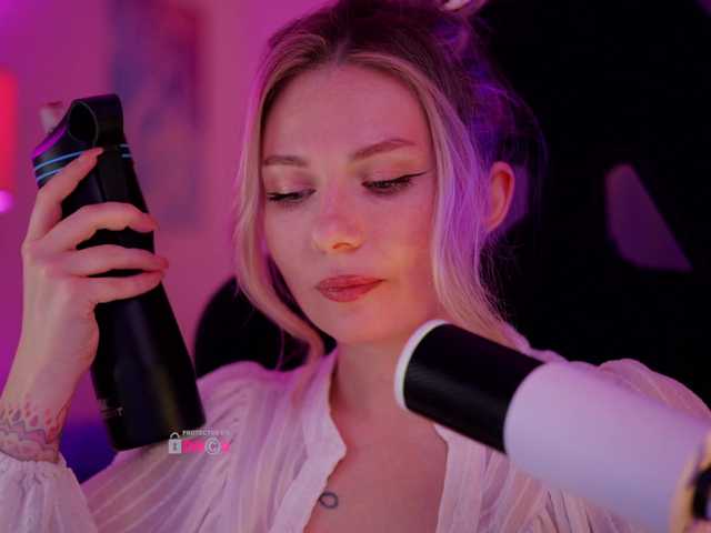 DianaMurr's BongaCams show and profile