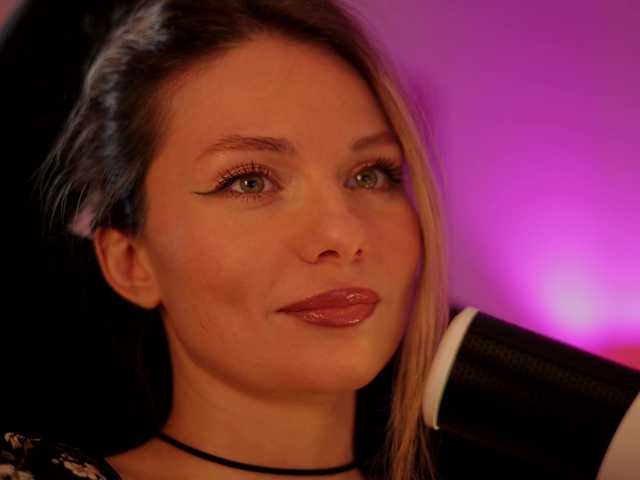 DianaMurr's BongaCams show and profile