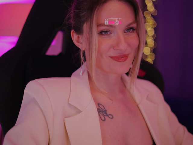 DianaMurr —  No nude, No sex inst    _._diam