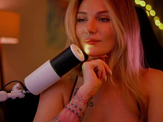 DianaMurr's BongaCams show and profile