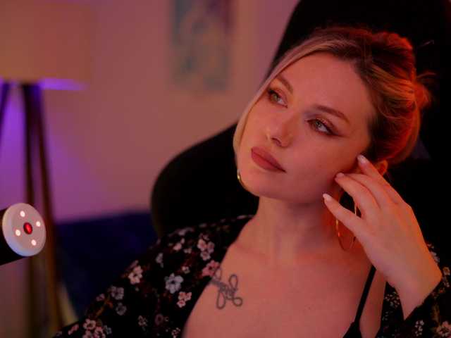 DianaMurr's BongaCams show and profile