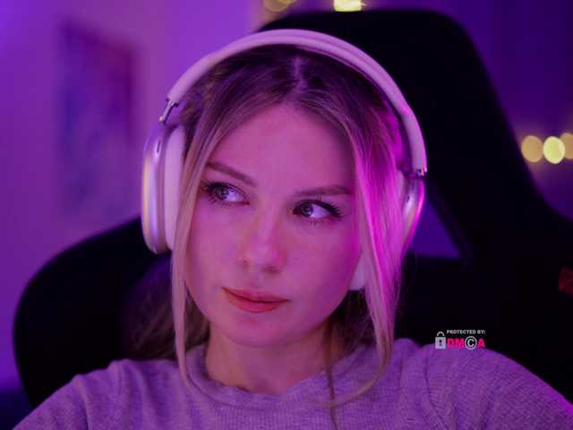 DianaMurr's BongaCams show and profile