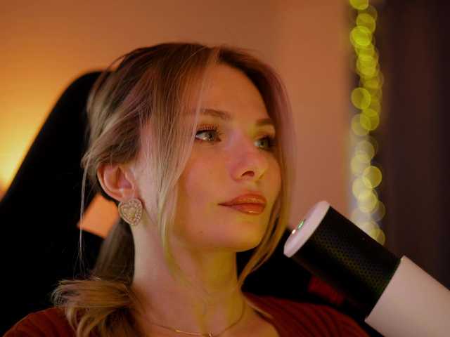 DianaMurr's BongaCams show and profile