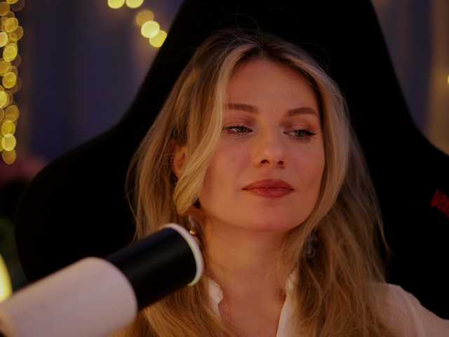 DianaMurr's BongaCams show and profile