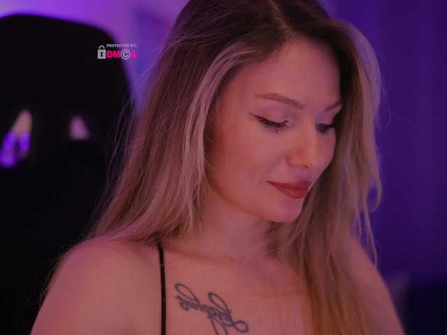 DianaMurr's BongaCams show and profile