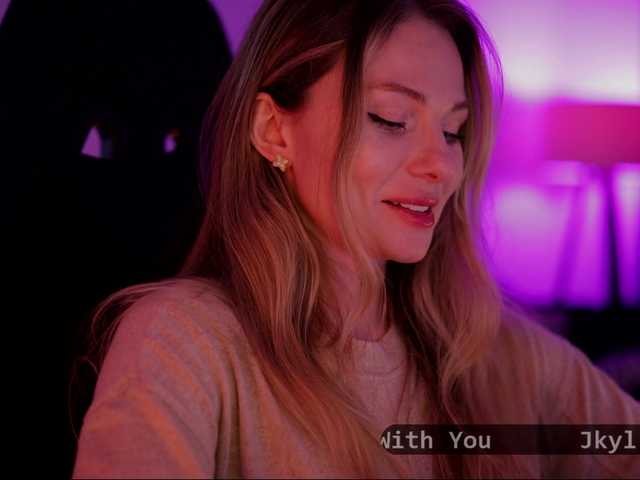 DianaMurr's BongaCams show and profile