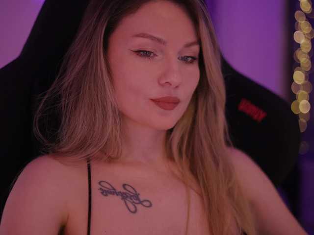 DianaMurr's BongaCams show and profile