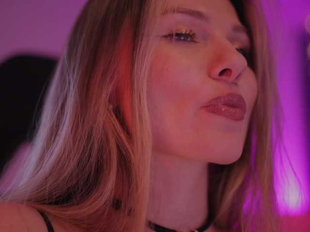 DianaMurr's BongaCams show and profile