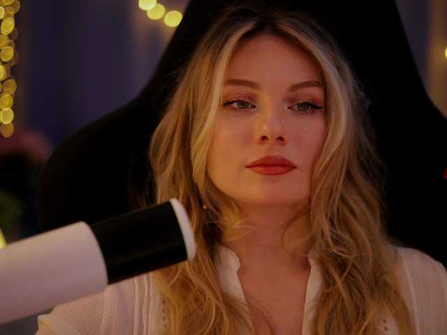 DianaMurr's BongaCams show and profile