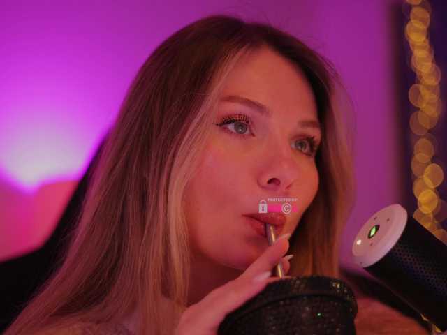 DianaMurr's BongaCams show and profile