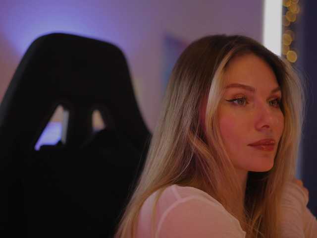 DianaMurr —  No nude, No sex inst: damn.diam