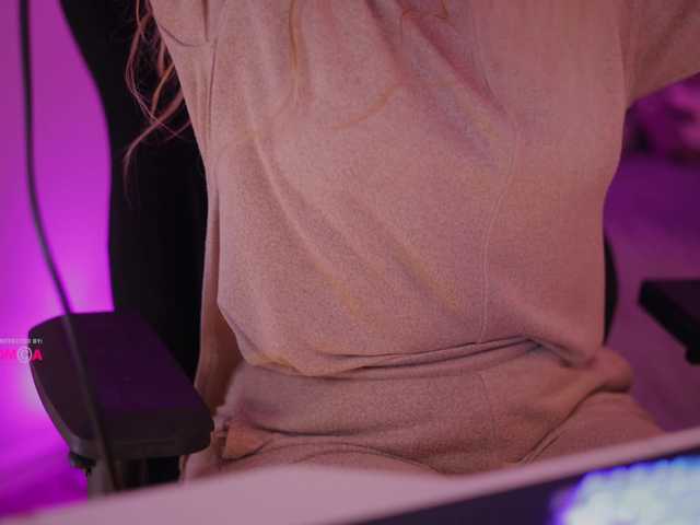 DianaMurr's BongaCams show and profile