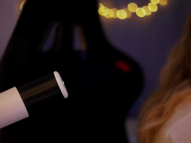 DianaMurr's BongaCams show and profile