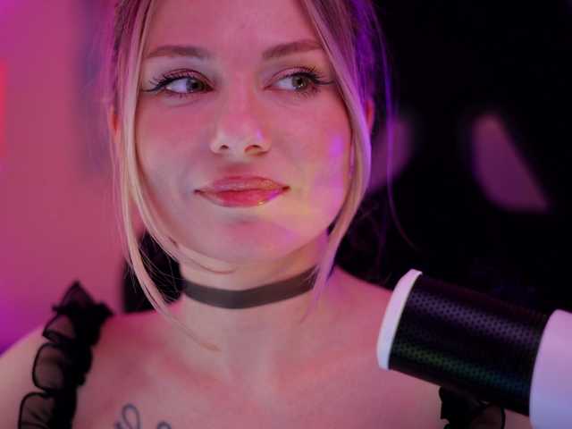 DianaMurr's BongaCams show and profile