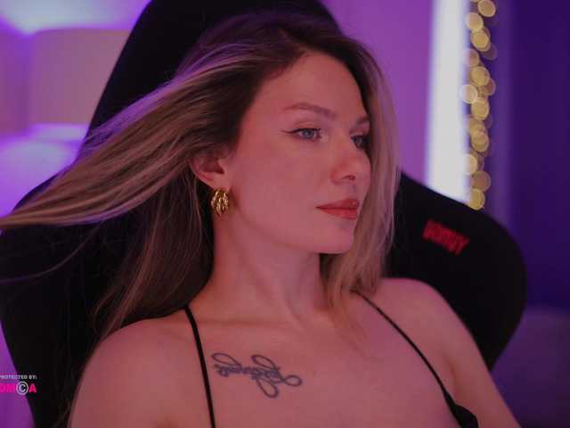 DianaMurr's BongaCams show and profile