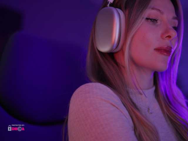 DianaMurr's BongaCams show and profile