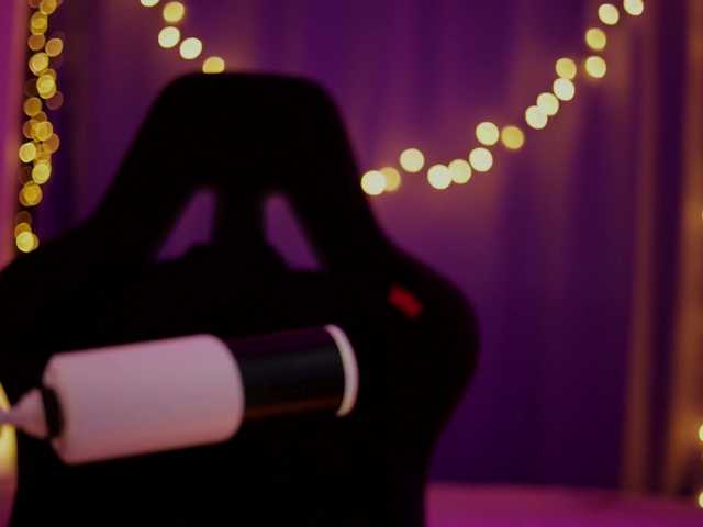 DianaMurr's BongaCams show and profile