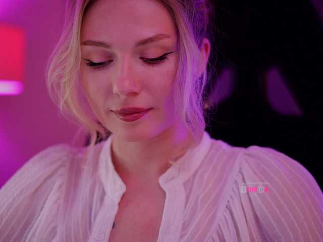 DianaMurr's BongaCams show and profile