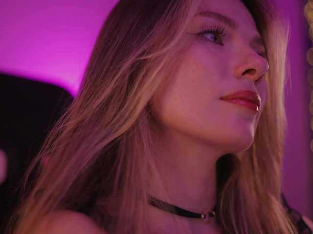 DianaMurr's BongaCams show and profile