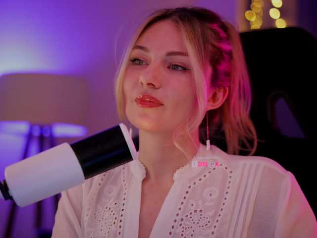 DianaMurr's BongaCams show and profile