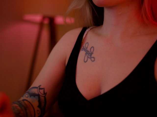 DianaMurr's BongaCams show and profile