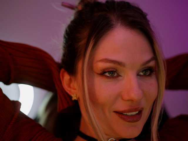 DianaMurr's BongaCams show and profile