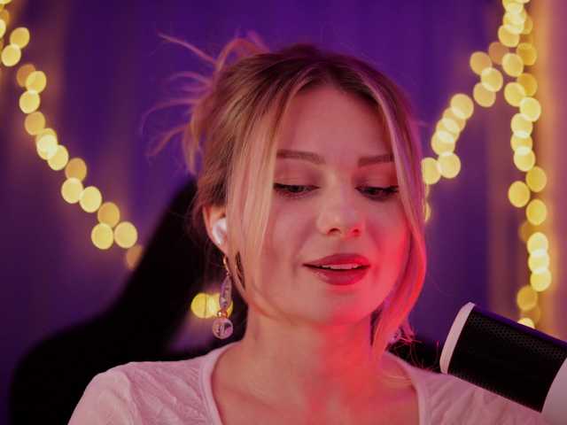 DianaMurr's BongaCams show and profile