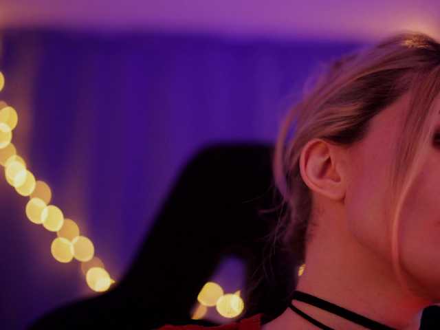 DianaMurr's BongaCams show and profile