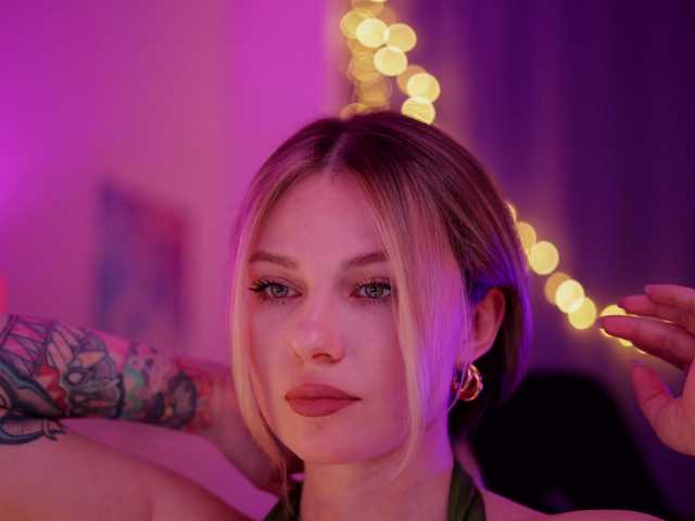 DianaMurr's BongaCams show and profile