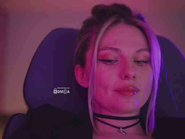 D_i_aM webcam