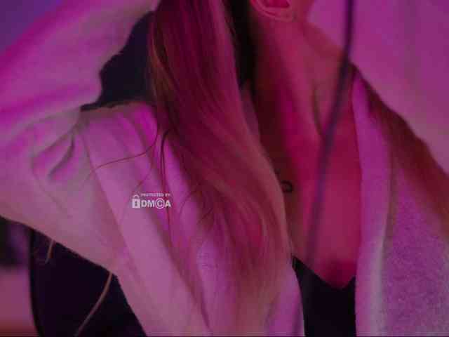 D_i_aM webcam