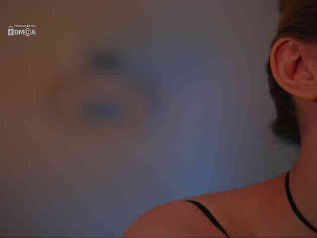 D_i_aM webcam