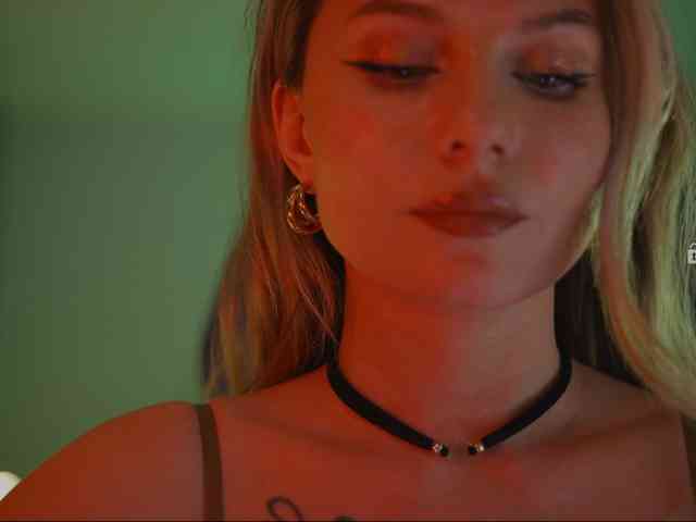 D_i_aM webcam