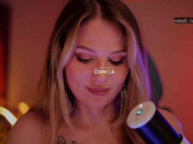 D_i_aM webcam
