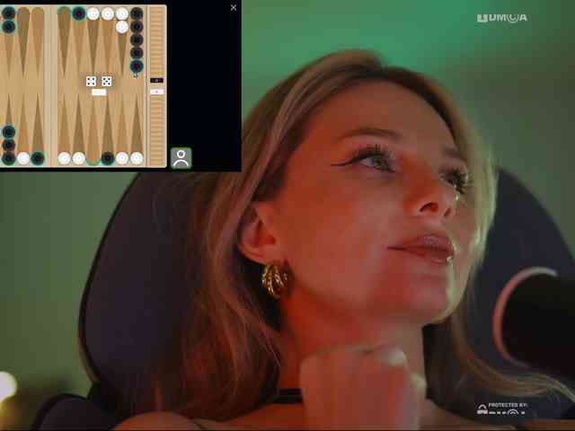 D_i_aM webcam