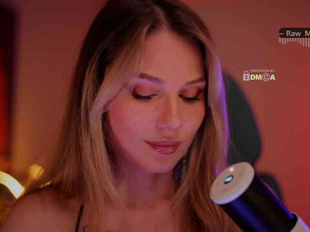 D_i_aM webcam