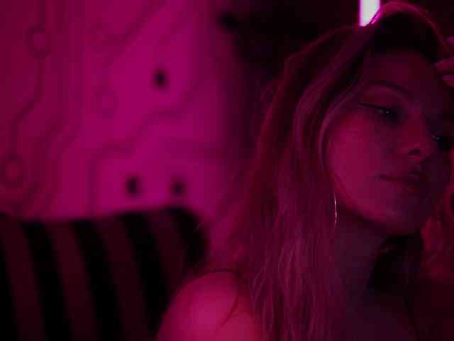 D_i_aM webcam