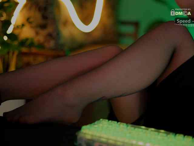 D_i_aM webcam